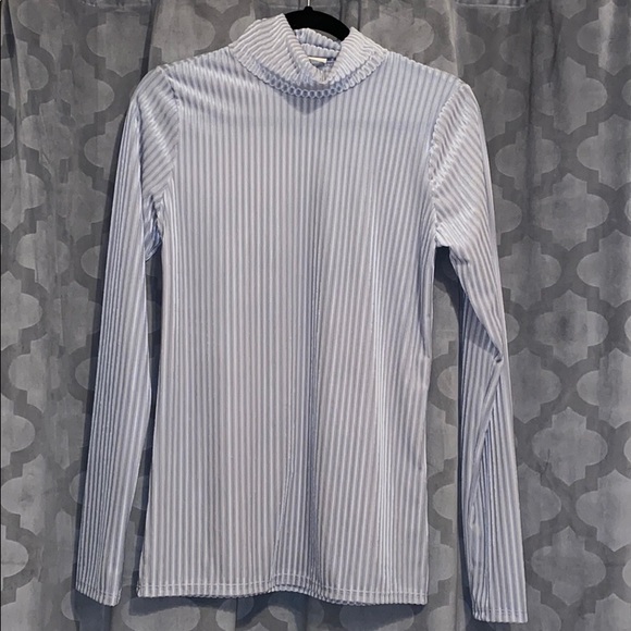 Silver Long Sleeve Blouse - Picture 1 of 2